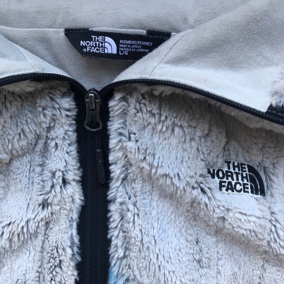 The North Face size  faux fur jacket/ grayish silver color~women’s sz L - Picture 5 of 11